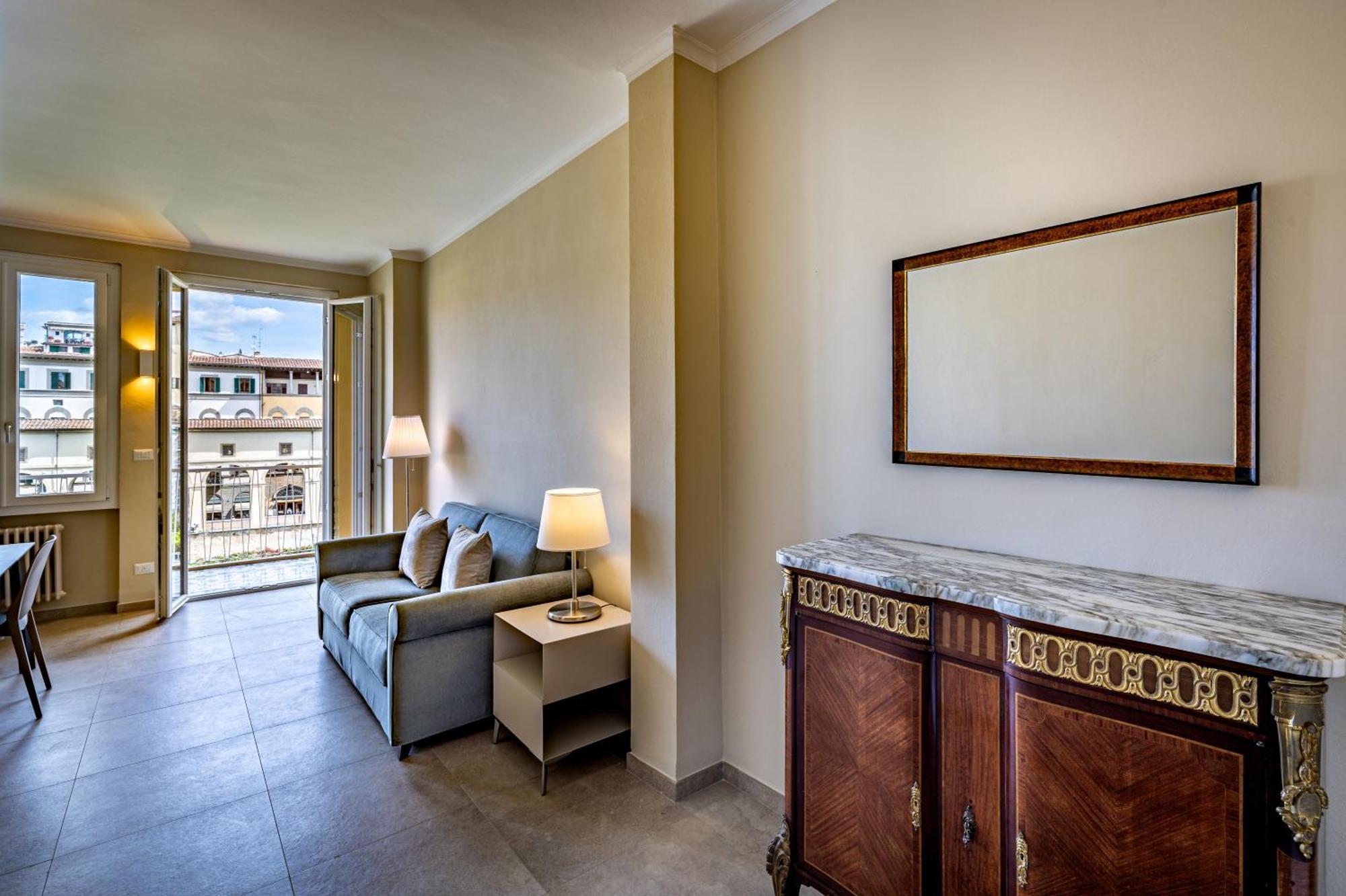 Yd Balcony On Pontevecchio View Apartment Florence Exterior photo